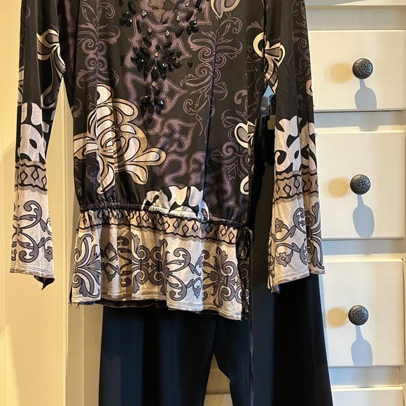 Hale Bob Dressy Tunic with bling! - Picture 10 of 12